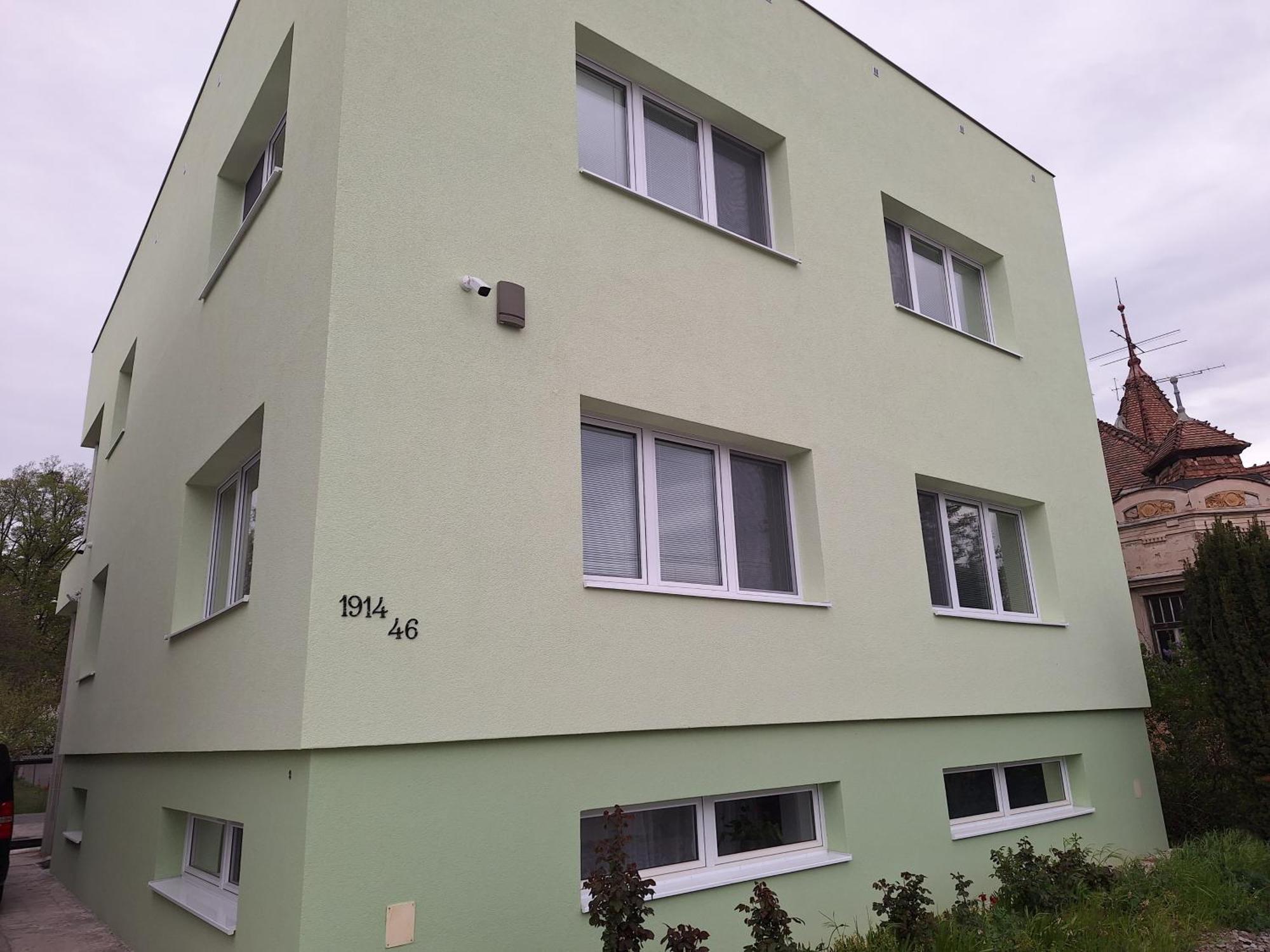 Apartmanovy Dom Stummerova Topoľčany Zewnętrze zdjęcie